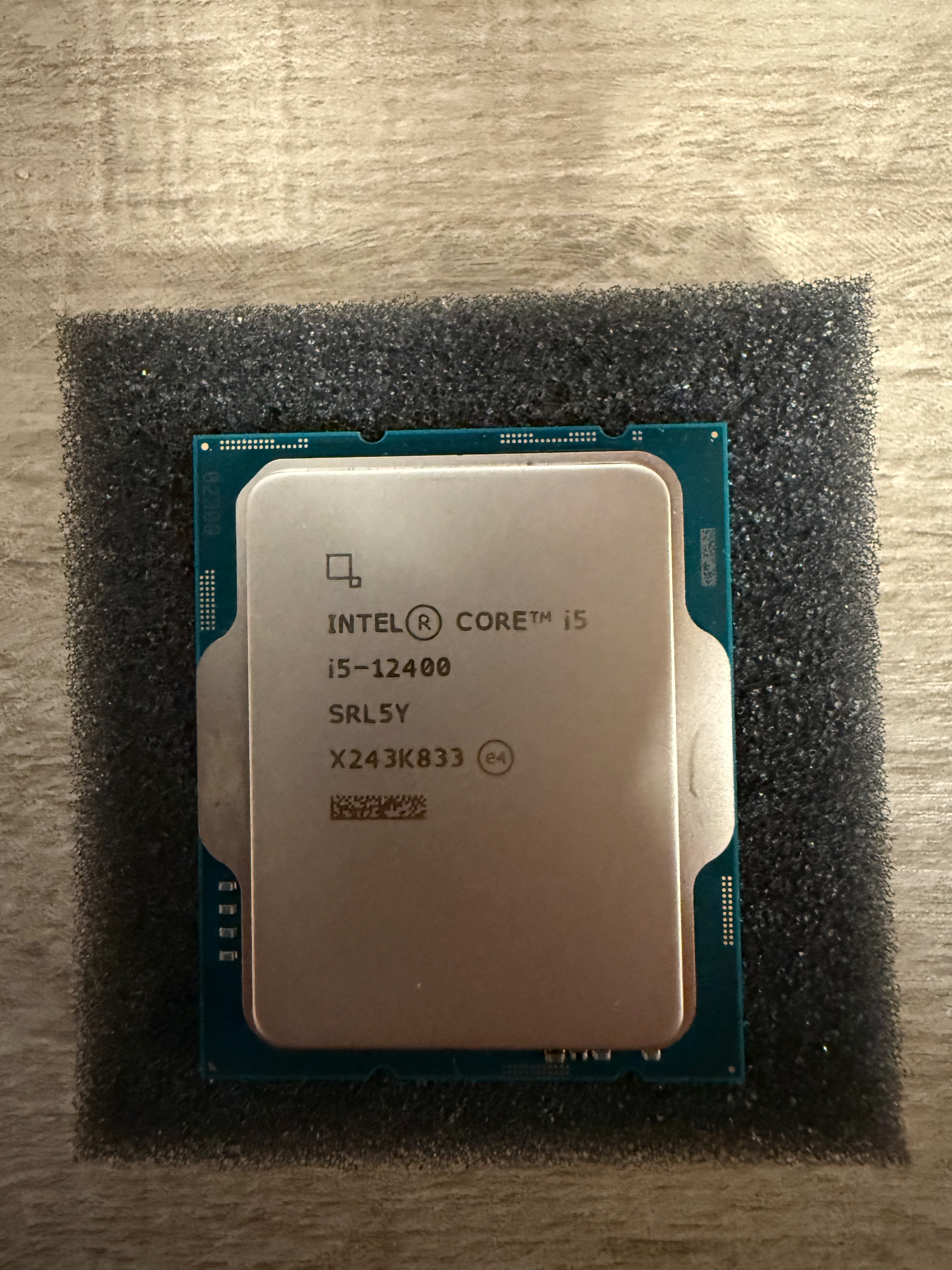 Intel Core i5-12400 Pulled LGA 1700