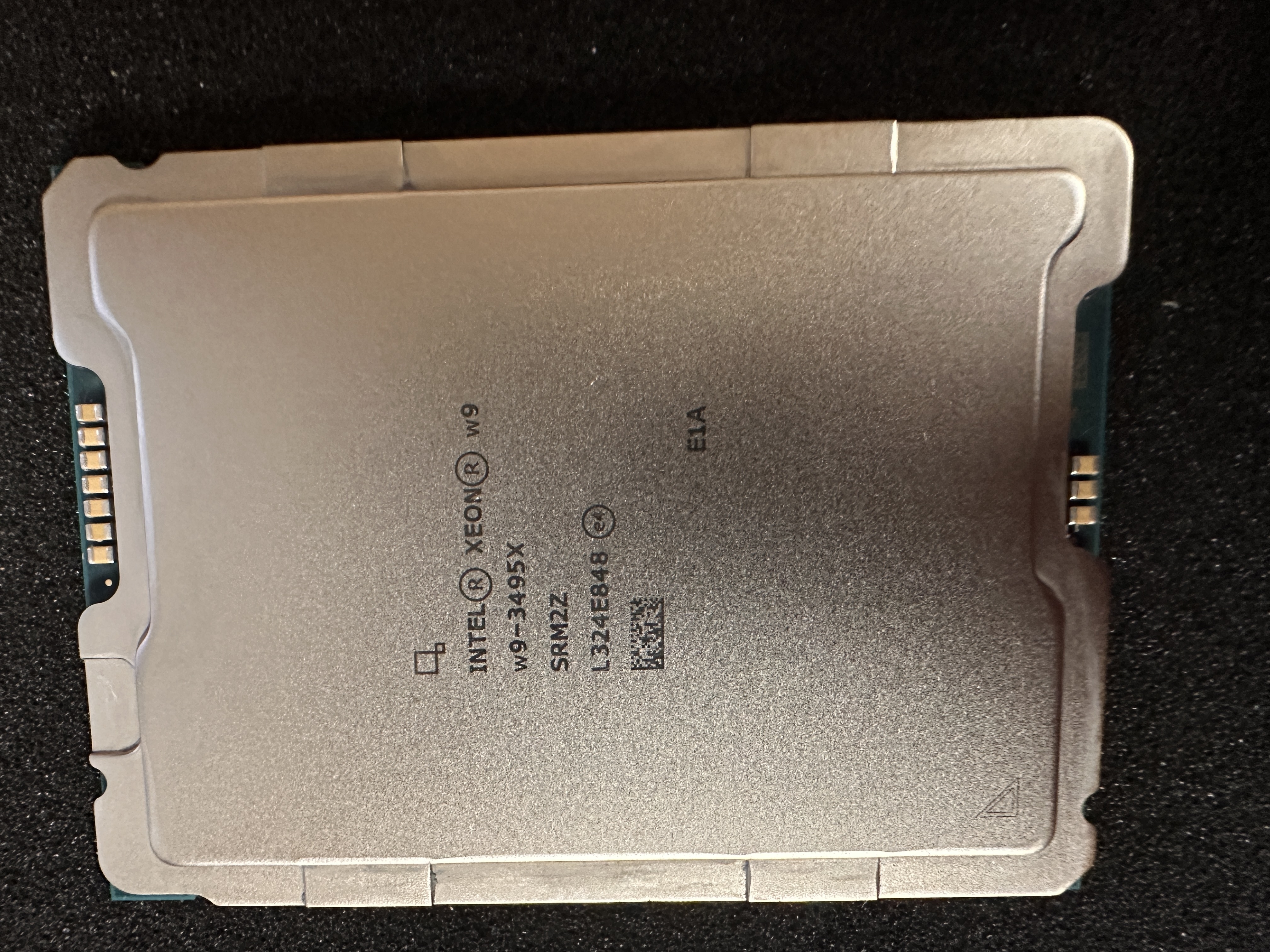 Intel Xeon W9-3495X 56-Core